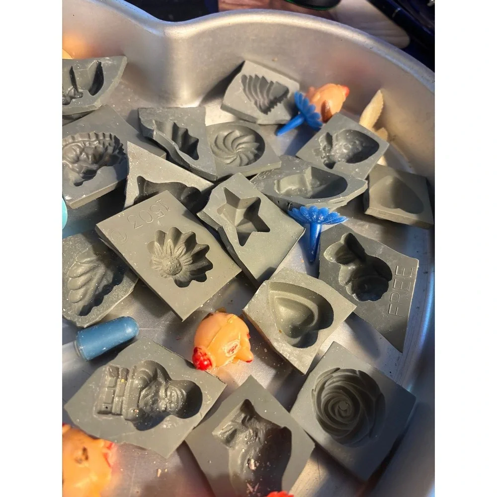 Lot Of Many Holiday Rubber Candy Molds Voorhees Shapes Chocolate Misc Vintage